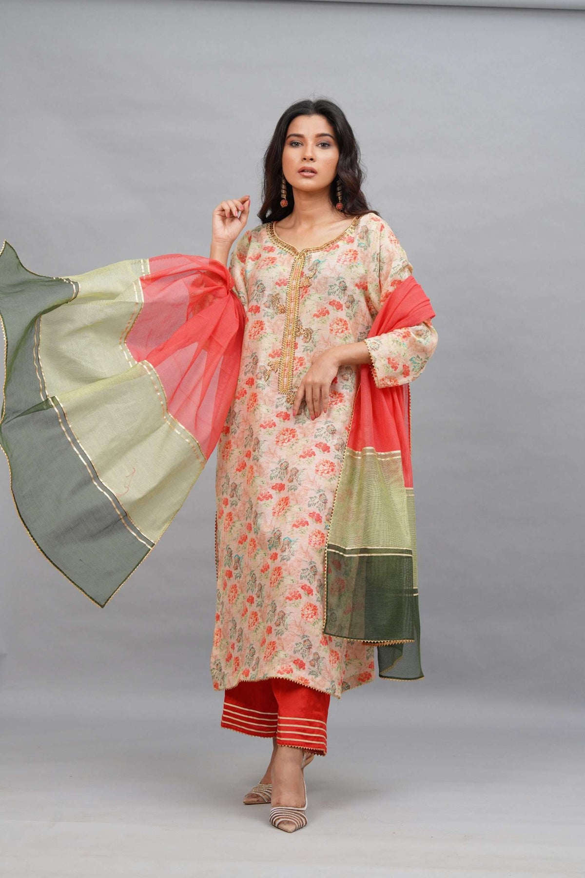 Floral feast (3pcs)