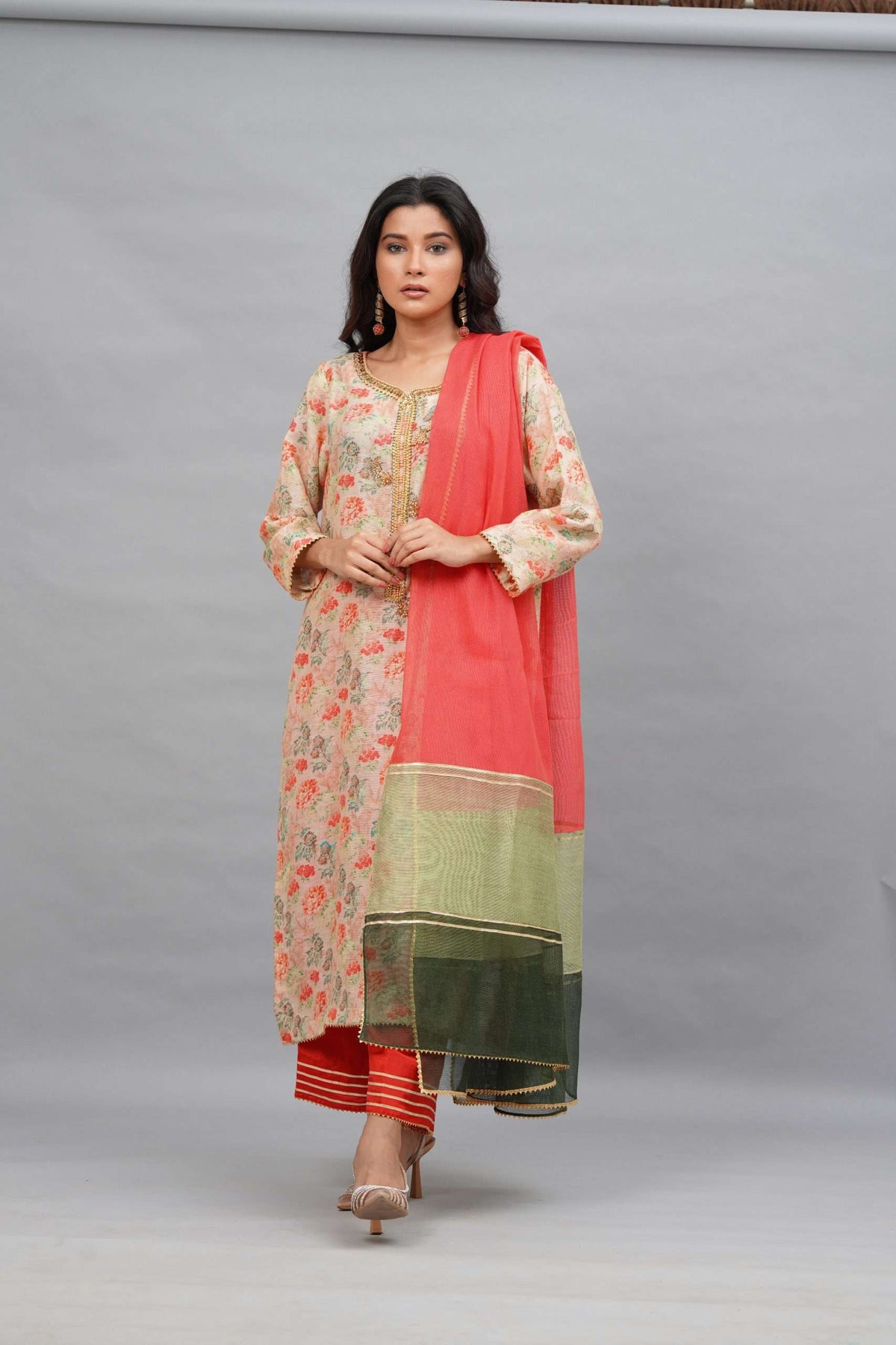 Floral feast (3pcs)